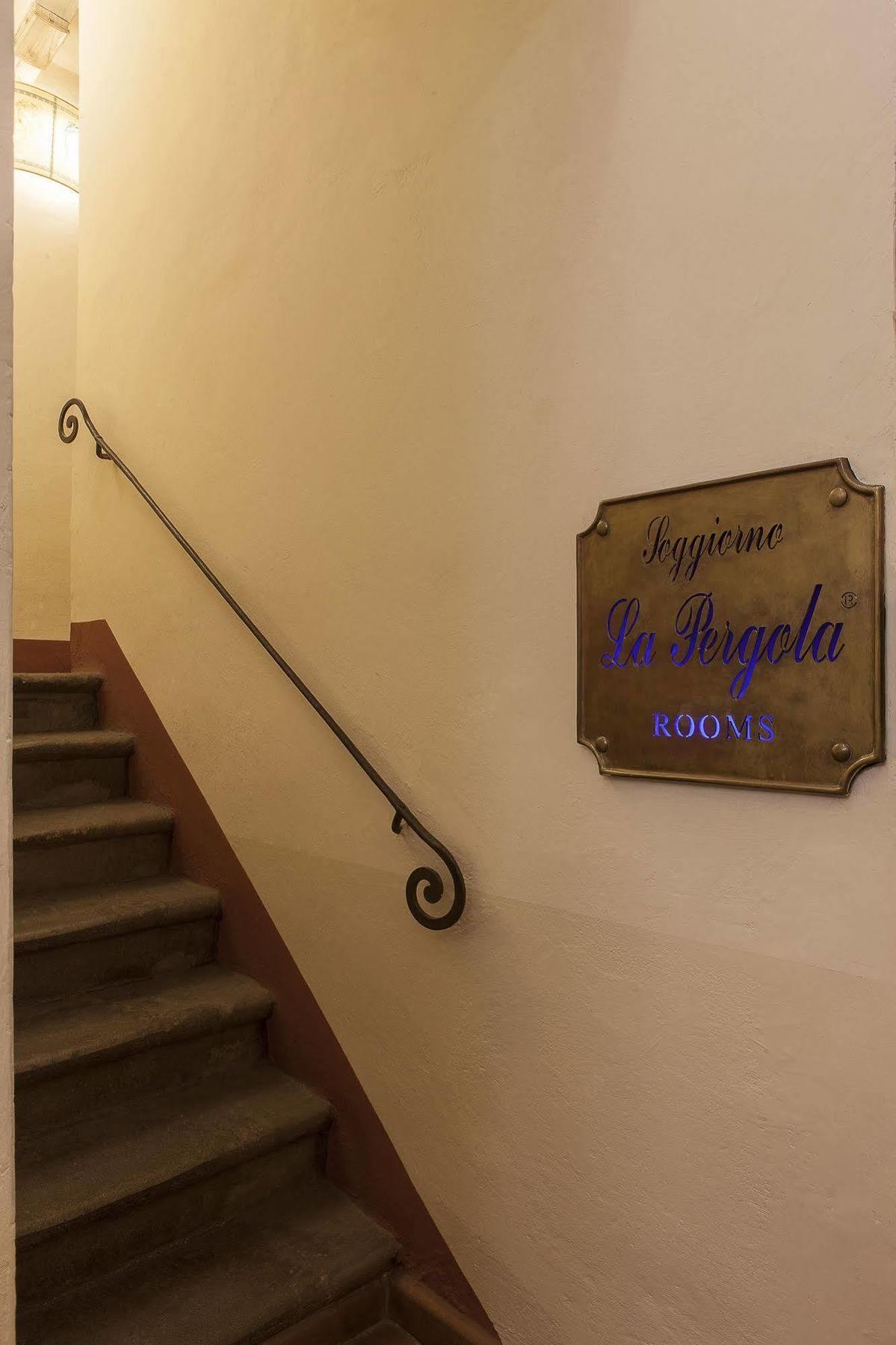 Soggiorno La Pergola ฟลอเรนซ์ ภายนอก รูปภาพ